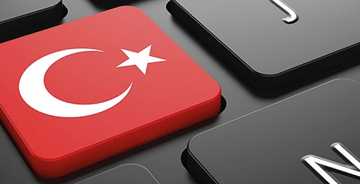 كيف تتصل بالإنترنت خلال رحلتك في تركيا؟